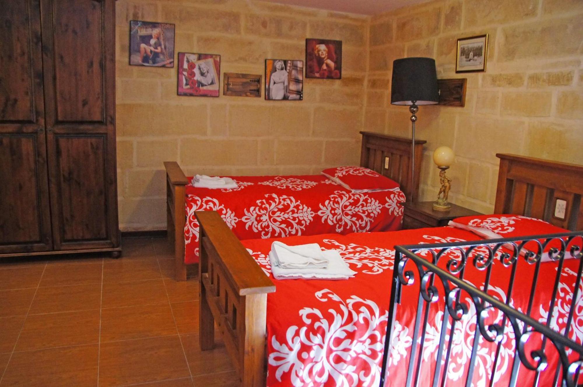 Economy Double or Twin Room Internal View