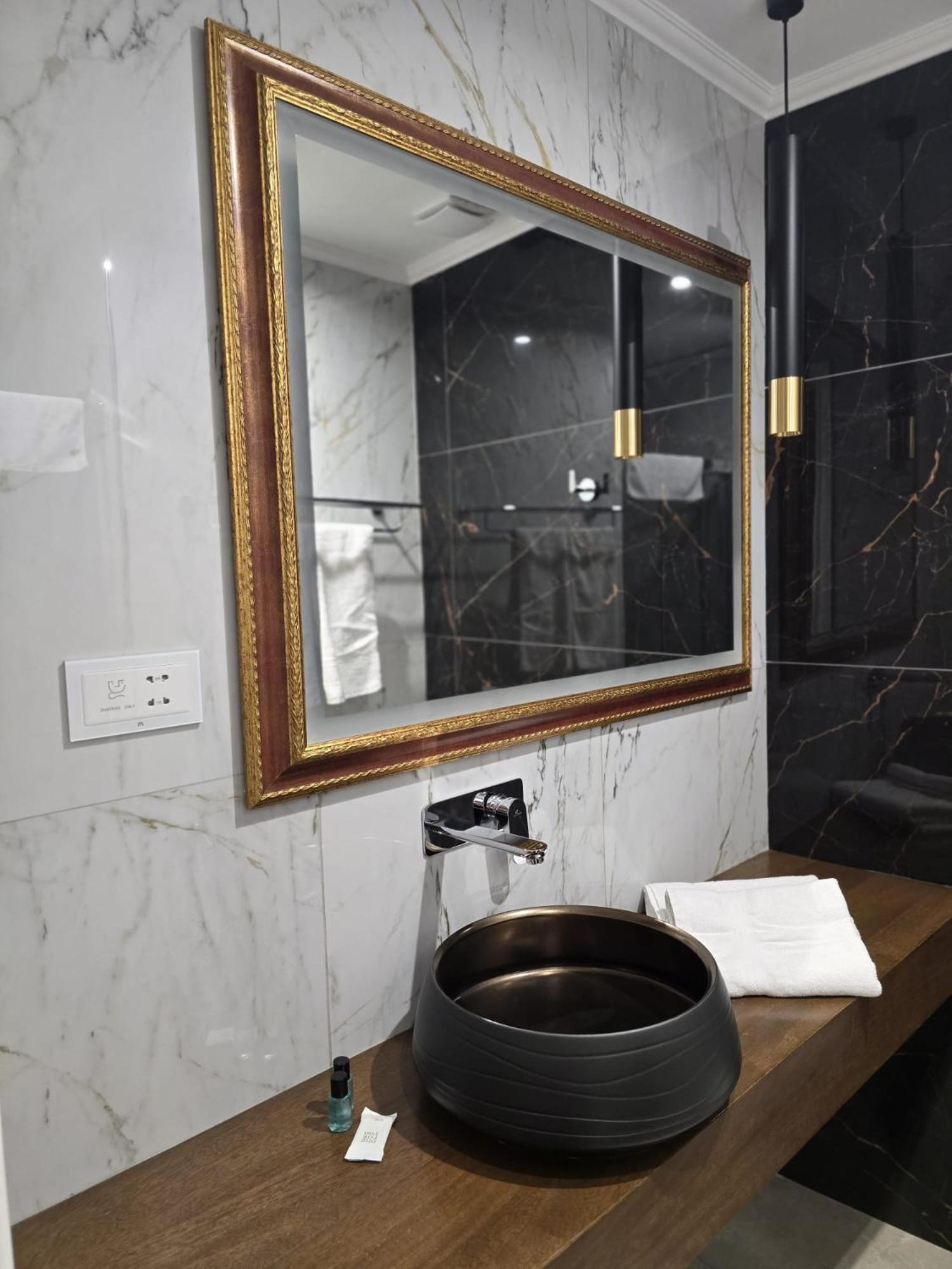 Economy Double or Twin Room Internal View